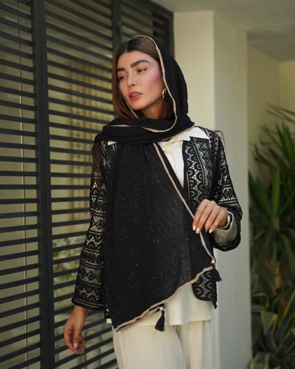 شال مشکی دورگان