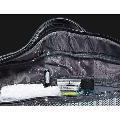 کیف باشگاه حرفه ای ضدآب با قابلیت جدا سازی وسایل بنج Bange BG-77178