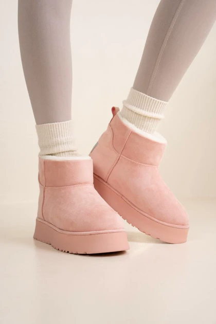 آگ زنانه 2025 RO