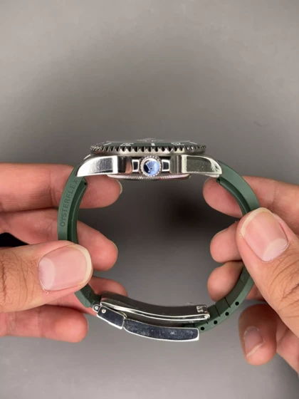 ساعت مچی رولکس سابمارینر بند رابر سبز صفحه سبز Rolex Submariner