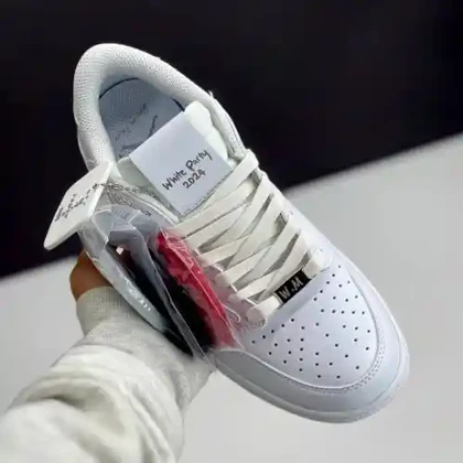 کفش نایک ایر جردن وان لو تراویس اسکات وایت پارتی Nike Air Jordan 1 Low Travis Scott White Party