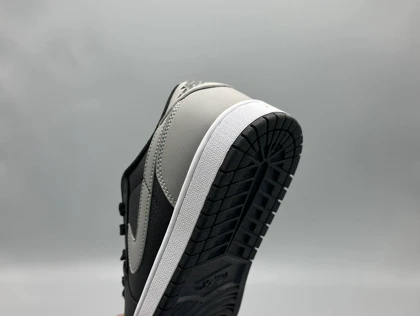 کتانی نایکی جردن1 لو شدو/Nike AJ1
