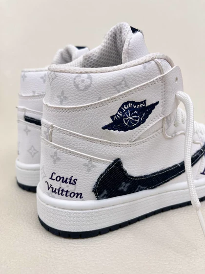 کتانی ونس ساق‌دار زنانه تراویس طر لوی ویتون NIKE کد 1638