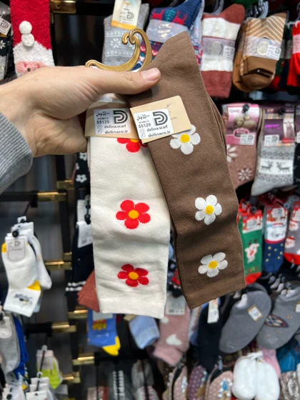 جوراب طرح بابونه