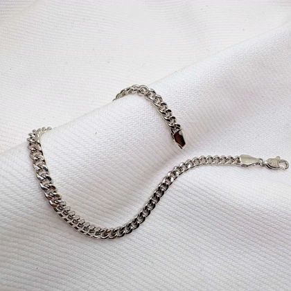 دستبند ژوپینگ طرح کارتیه (کوبان) نقره‌ای | آبکاری رادیوم و رنگ ثابت