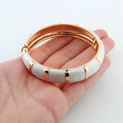 دستبند زنانه مدل را راه رنگی