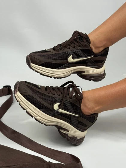 کتانی نایک زوم 4290