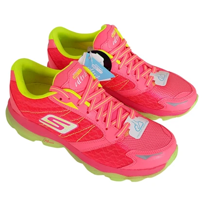 کفش اسکچرز مدل GO Run Ultra اصل