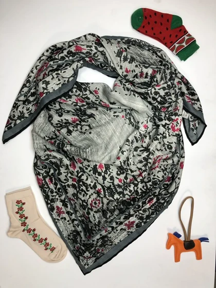 روسری نخ گل پاییزه