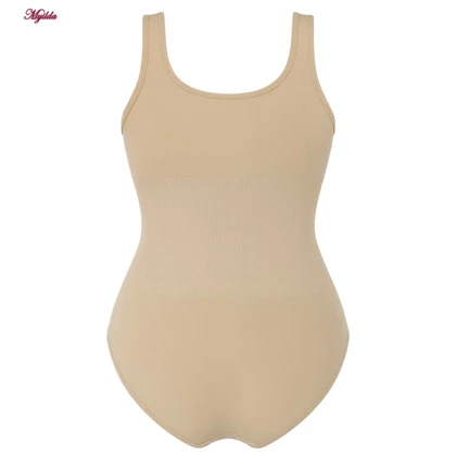 گن ساعت شنی زنانه ماییلدا مدل کمر قزن دار کد 5581