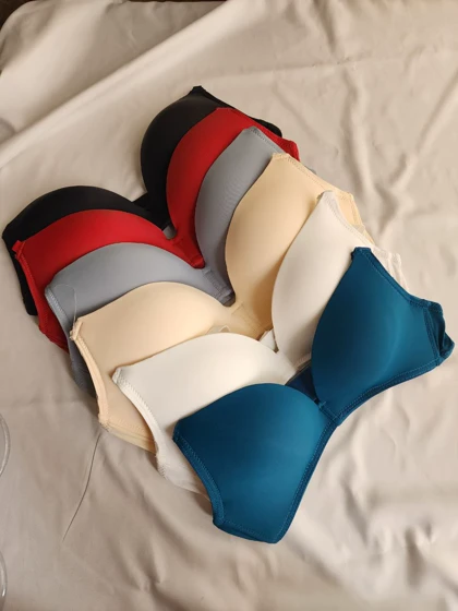 سوتین اسفنجی بدون فنر کد: 78900