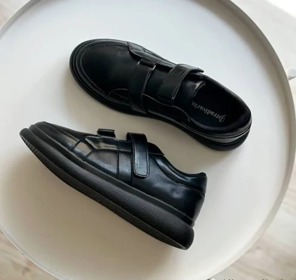 کفش اسپرت زنانه مدل Stradivarius Loafers - LFB55