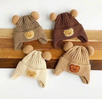 کلاه بافت پوم دار تدی