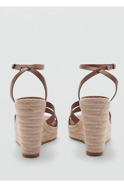 صندل زنانه اورجینال منگو mango