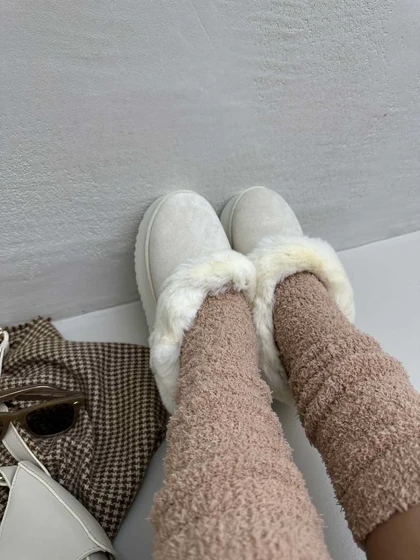 جوراب بلند حوله ای