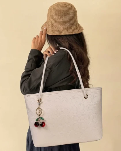 کیف زنانه دوشی کوچ 102 COACH