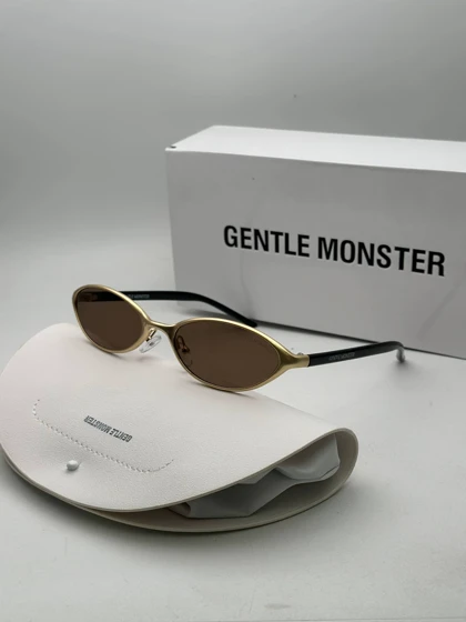 عینک آفتابی زنانه ومردانه جنتل مانستر GENTLE MONSTERمدل SG-00474 خرید عینک جنتل مانستر مدل‌های خاص و لوکس