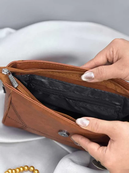 کیف پاسپورتی چرم آراد کد 8244134