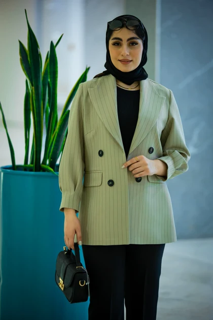 مانتو مازراتی کجراه دیپلمات مچ پیله