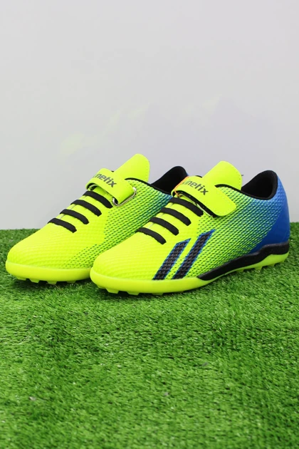 کفش میادین ورزشی بچگانه کینتیکس kinetix