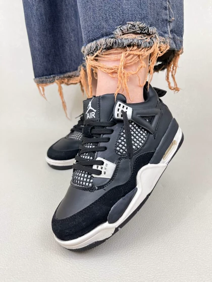 کتانی ونس زنانه جردن فور نایک NIKE JORDAN 4 کد 748