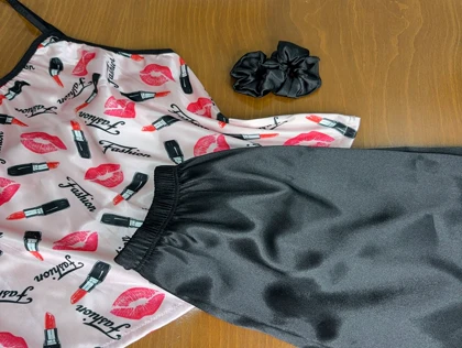 ست نیم‌تنه و شلوارک طرح ماتیک 099