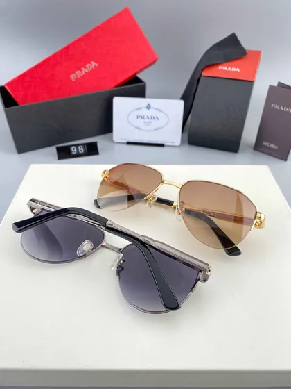 عینک آفتابی برند پرادا مدل PR98