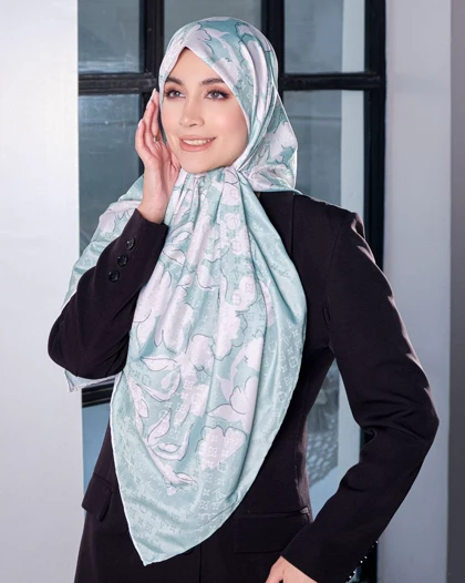 روسری ابریشم آبرنگی سایز (120) 20225