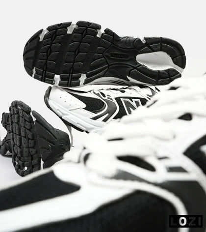کفش کتانی مردانه و زنانه سفید مشکی NEW BALANCE 530