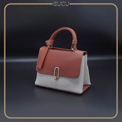 کیف زنانه دوشی بانو