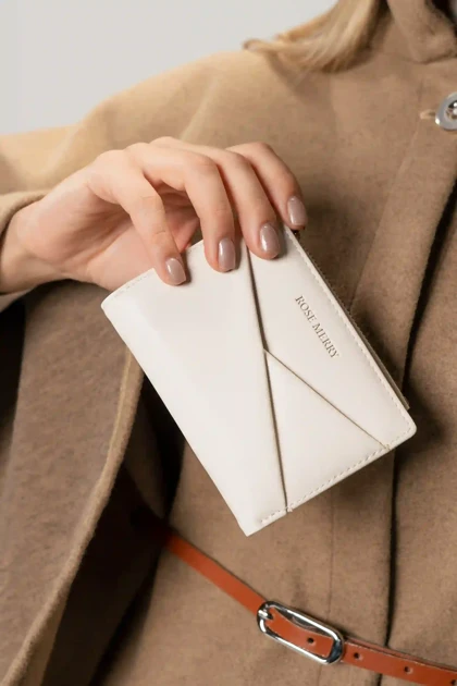 کیف پول زنانه رزمری مدل Rose Merry T758-25