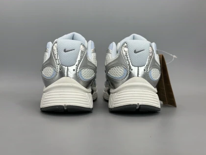 کتانی نایکی وی5 کی رانر سفید سیلور آبی /Nike v5k