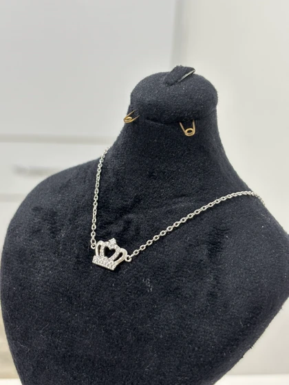 گردنبند نقره زنانه تاج مینیمال 988