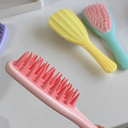 برس ماساژور پوست سر طرح فانتزی Scalp Massage Brush