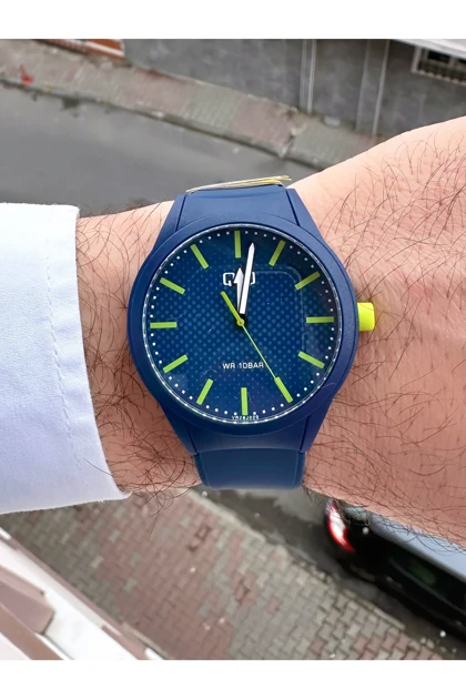 ساعت qandq qandq