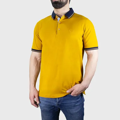 تیشرت یقه دار