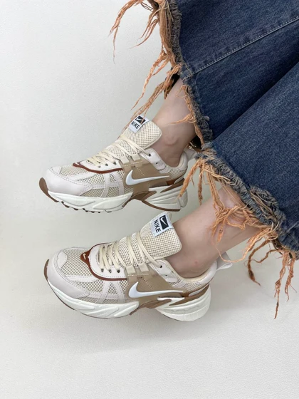 کتانی زنانه نایک وی تو کی nike V2K Run Womans کد 1144