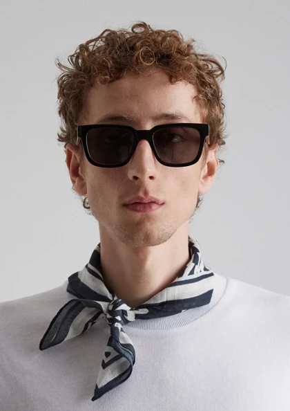 عینک آفتابی کومونو komono Bobby Black Tortoise