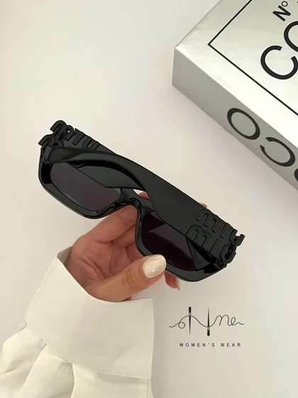 عینک MIU MIU