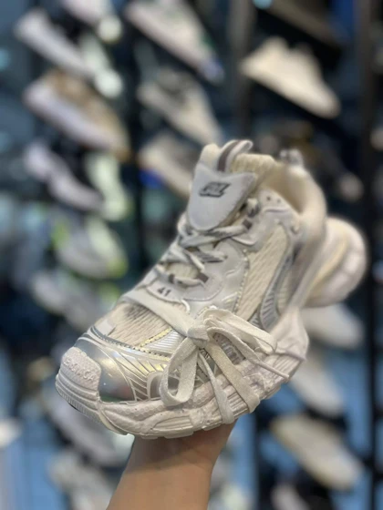 کتانی مردانه بالانسیگا 3XL طرح مستر