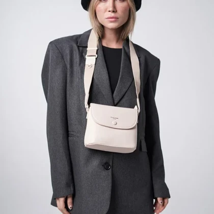 کیف دوشی زنانه دیوید جونز مدل David Jones CM7539