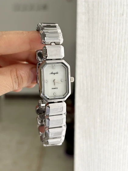 ساعت زنانه صفحه مستطیل جدید