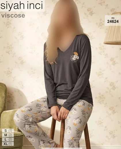 بلوز و شلوار سایز نرمال siyah inci کد 24624