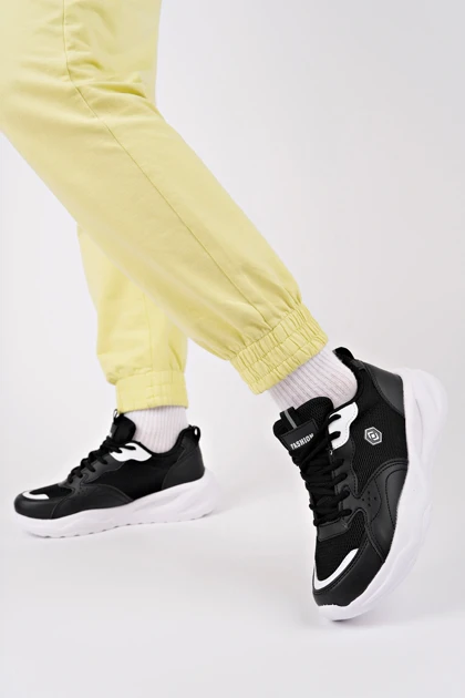 کتانی زنانه mcdark mcdark