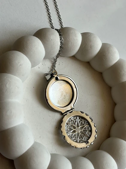 گردنبند لاکت جای عکس