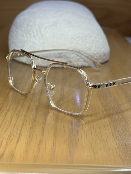 عینک کروم هارتز کد 189999 chrome hearts