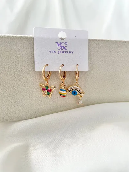 پک گوشواره سه تایی طرح پروانه رنگارنگ