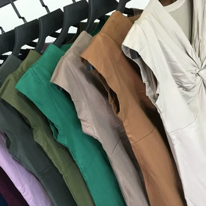تاپ حلقه‌ای زنانه مدل جلو گره‌ای