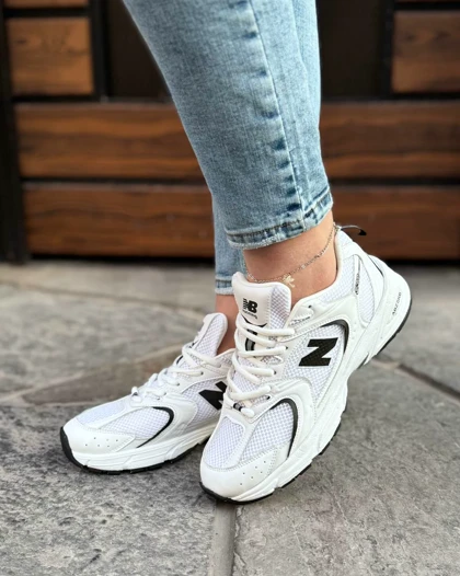 کتانی ورزشی زنانه نیوبالانس مدل 530