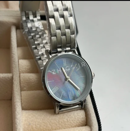 ساعت مچی صدفی کلاسیک